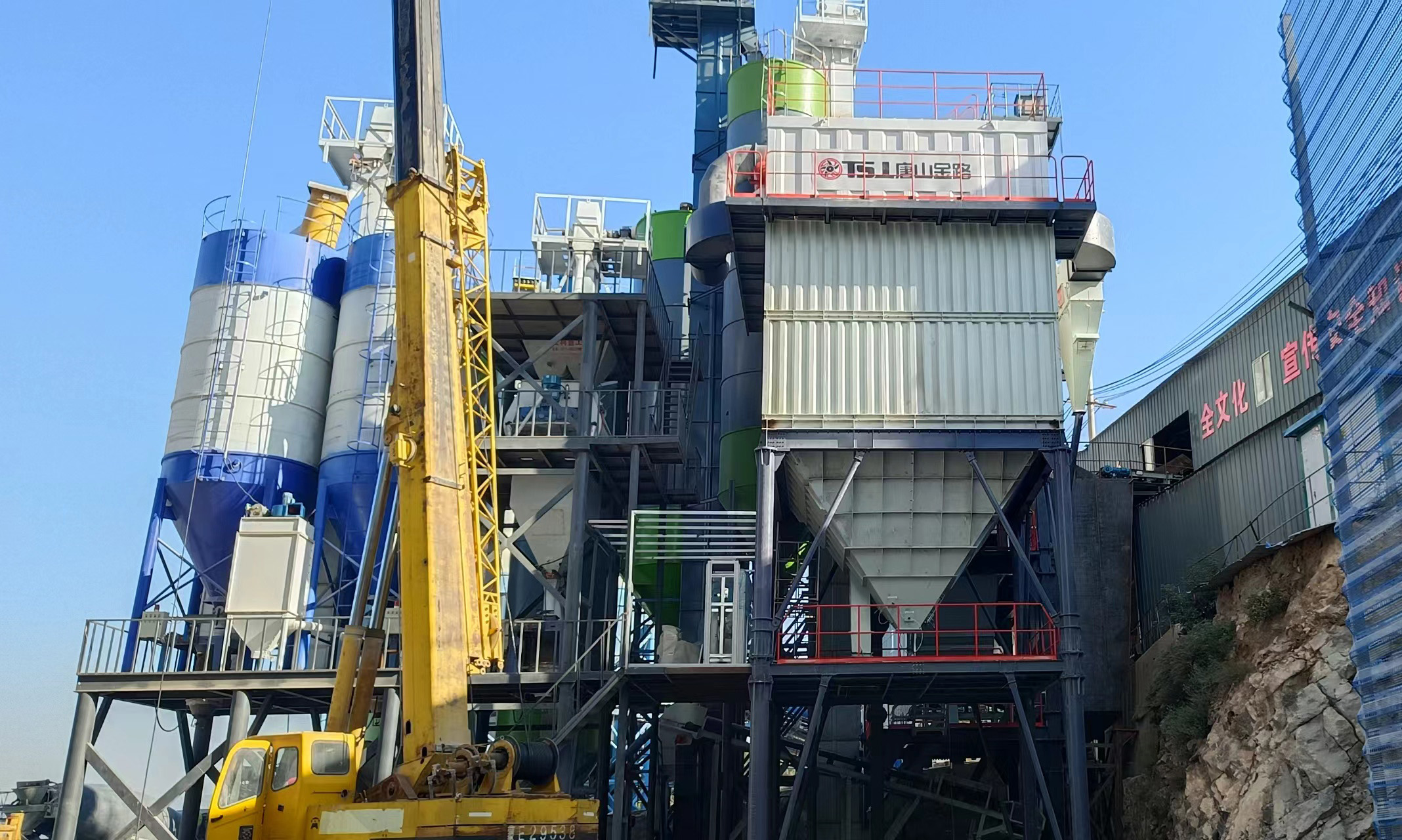 場地小還想投資砂廠怎么辦？看看這套篩分選粉系統(tǒng)