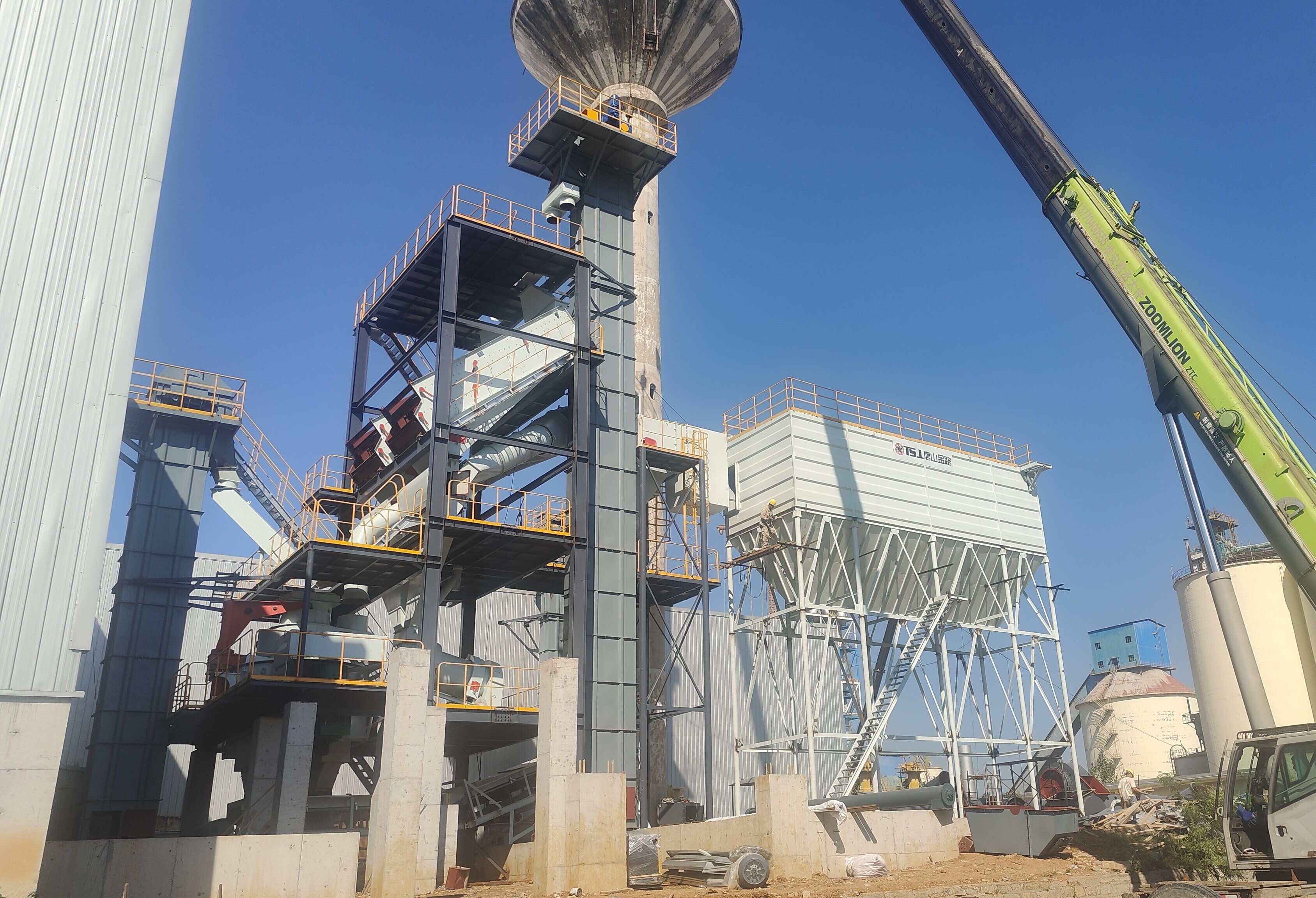 制砂樓石粉制砂：先篩后破，從源頭降低主機(jī)能耗